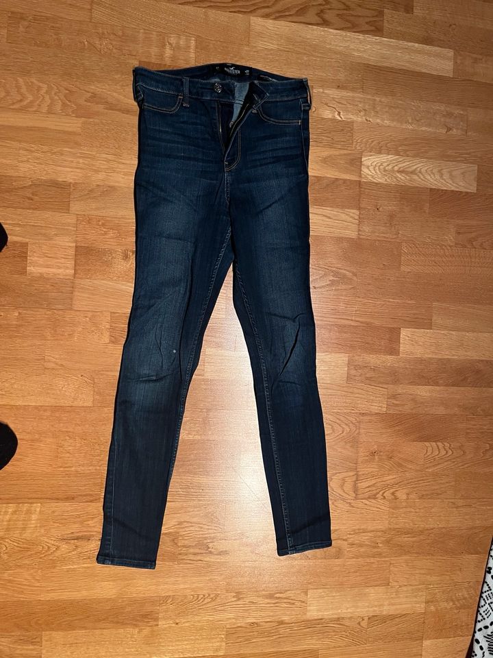 Hollister High Rise Jeanlegging W27 / L28 in Hannover