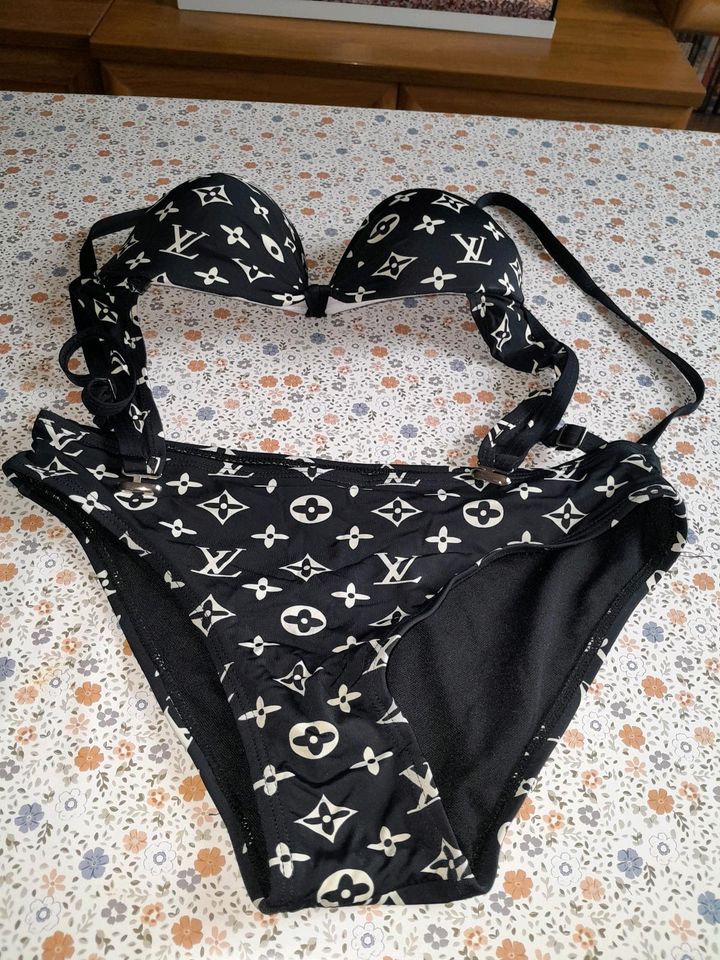 Ein damen Bikini in Größe 40 in Zehdenick