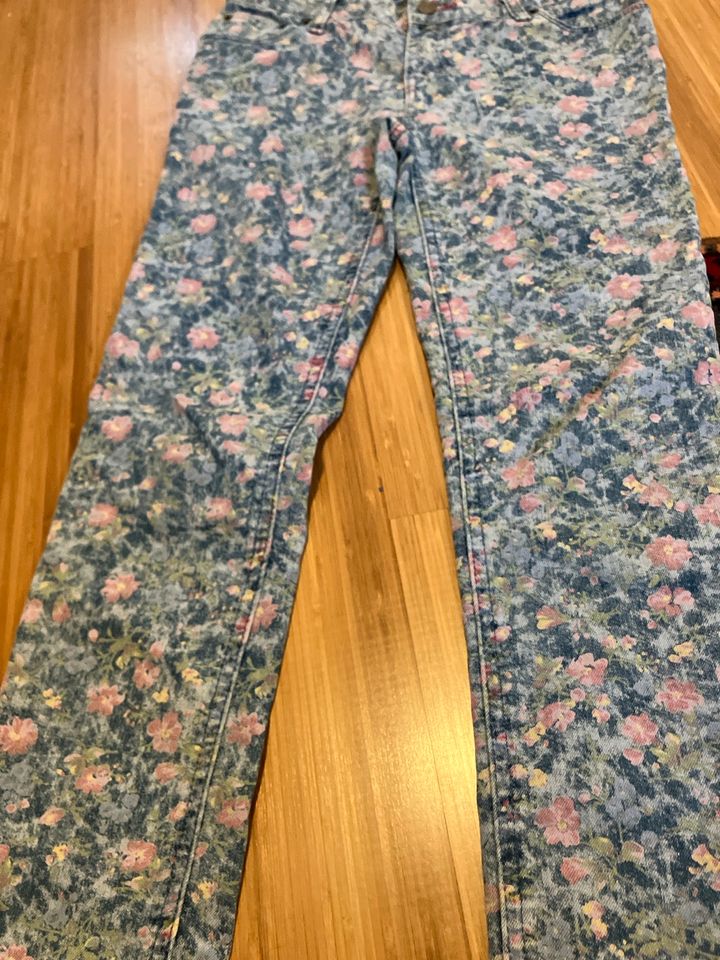 Ralph Lauren Jeans mit Blumen Gr 14 in Karben