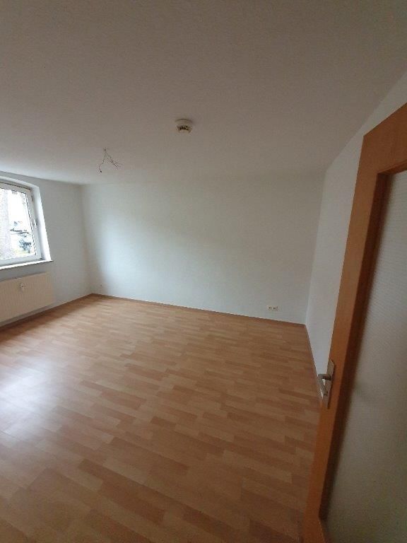 Schöne Erdgeschosswohnung - gut geeignet für Senioren in Salzgitter Thiede in Salzgitter