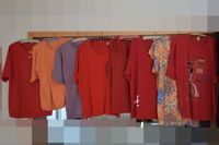 8 Damen-shirts, Gr:50,Kurzarm, Rottöne einfarbig/gemustert, je 3€ Baden-Württemberg - Ettlingen Vorschau