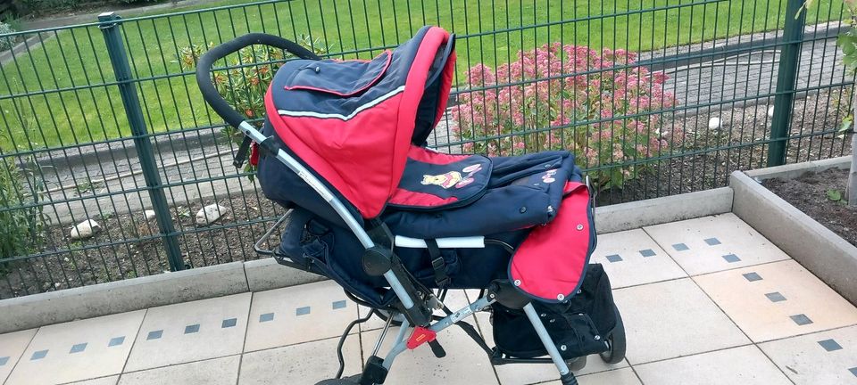 Kinderwagen in Voerde (Niederrhein)