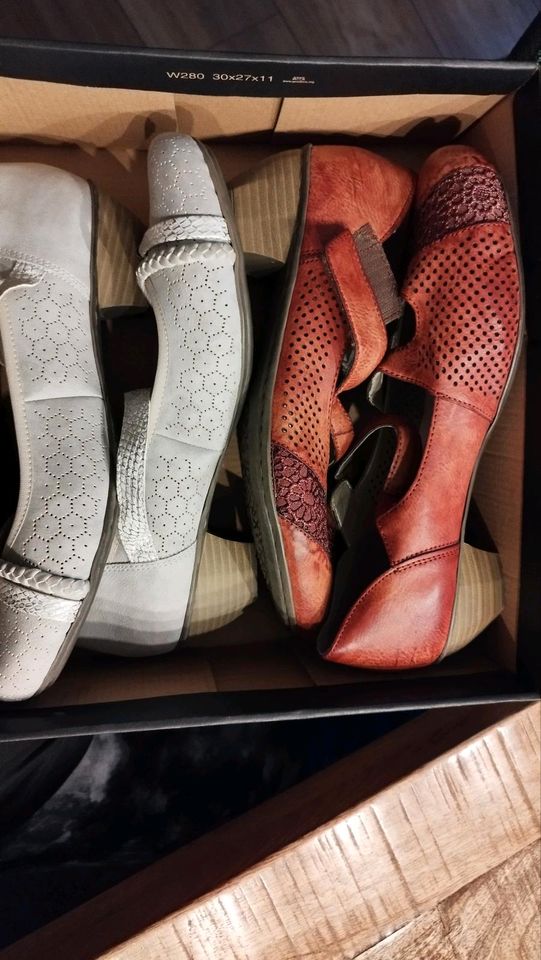 2 Paar neue Rieker Schuhe Gr. 41 in Jockgrim