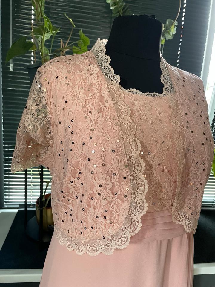 Abend -/ Hochzeits Kleid Cocktail Abschluss Rosa Spitze Gr. 54 in Uelzen