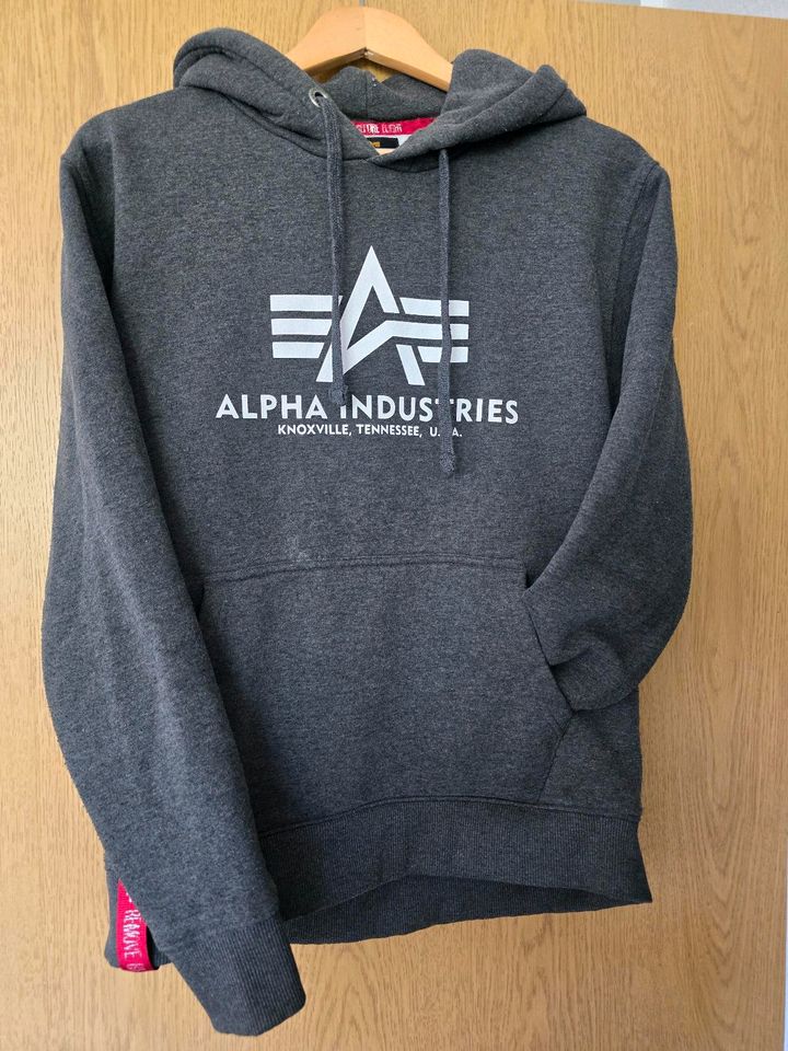 Pullover ALPHA INDUSTRIES in Berlin