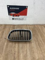 Grill Kühlergrill Niere (links )bmw 5er F10 F11(51137200727) Nordrhein-Westfalen - Ennepetal Vorschau