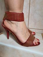 Leder High Heels mit goldenen Nieten von ZARA Niedersachsen - Seevetal Vorschau