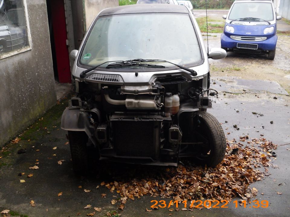 smart bastler teile unfall cabrio in Thaden