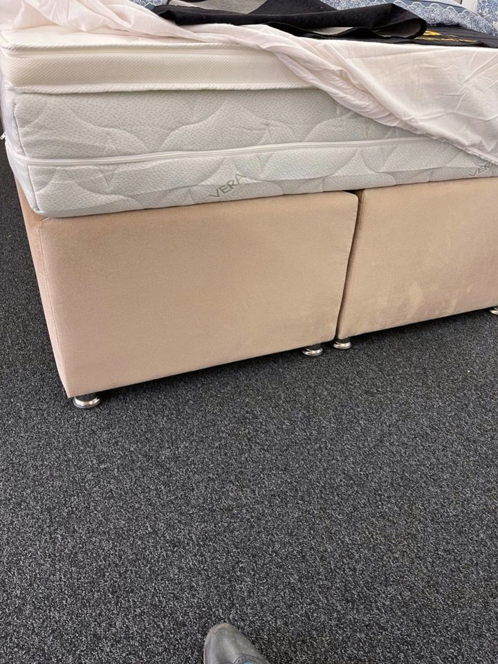 Boxspringbett Bett Design Luxus Hoch Hotelbett 140x200 Samt Beige in Bielefeld