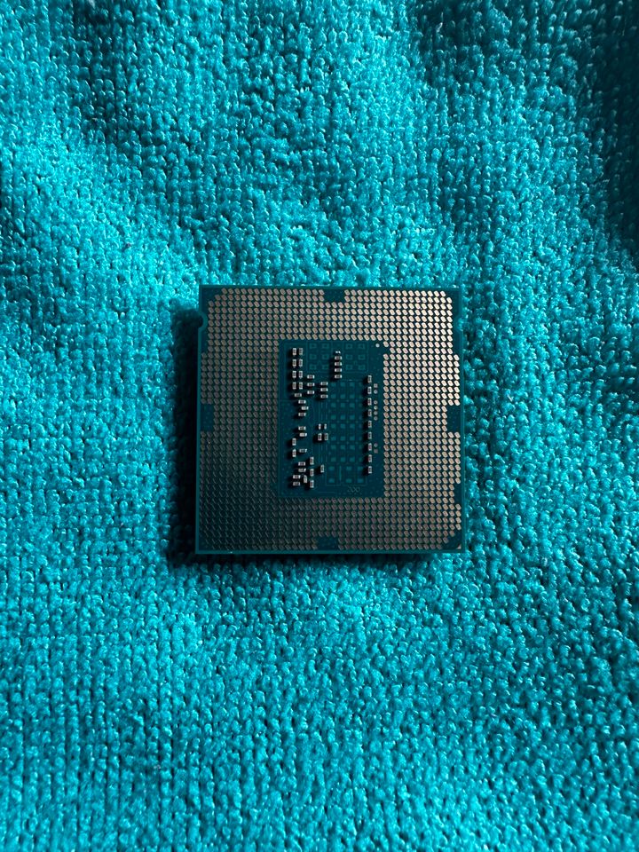 Intel Core i5-4670k 3.8GHz in Lauterbach (Hessen)
