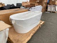 Camargue Freistehende Badewanne "Style" weiß Sanitäracryl 180x80x59cm, Großhandelwaren kaufen Restposten Paletten Thüringen - Tanna Vorschau