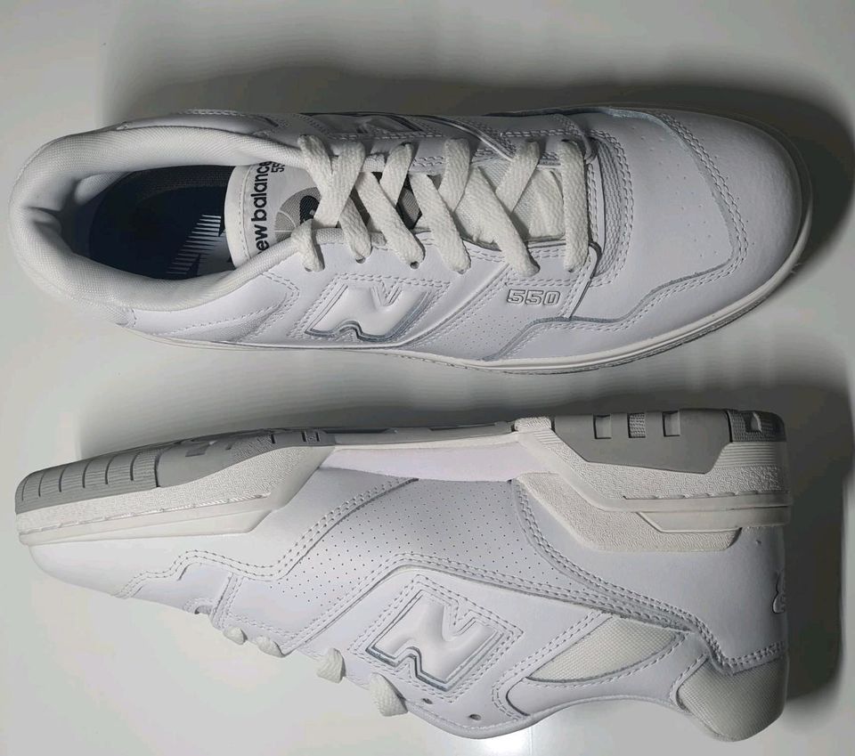 New Balance 550  Low Weiß Leder Herren GR.42,5 Neu UVP 150€ in Bochum