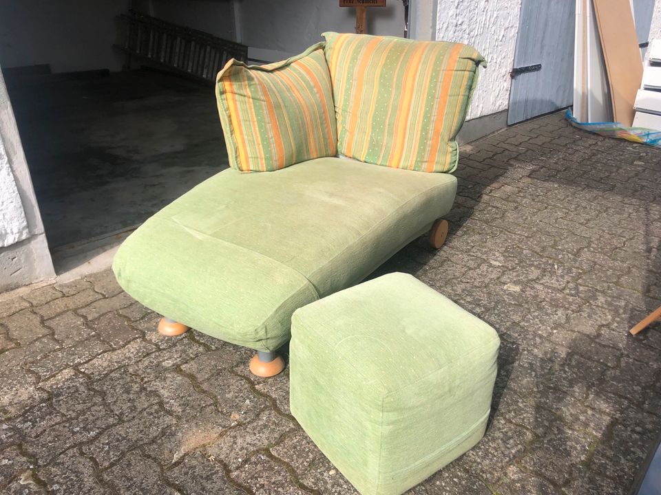 Chaiselongue / Recamiere /Sofa escape in Braunschweig