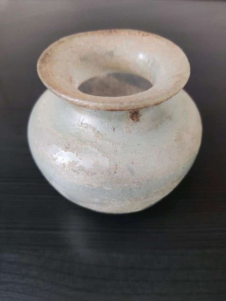 Antike Vase ca. 2000 Jahre alt in Gau-Algesheim