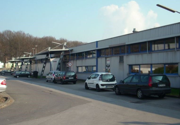 Logistik, die Spaß macht! Kompakte Halle für Lager/Einzelhandel in Gladbeck