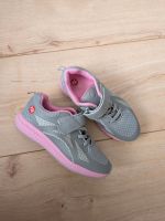 Pax Sweden Kinder Sportschuhe 32 Schulsport Hausschuhe Hessen - Kassel Vorschau