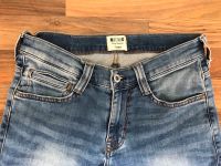 Mustang Oregon Tapered Jeans 28/32 Baden-Württemberg - Assamstadt Vorschau