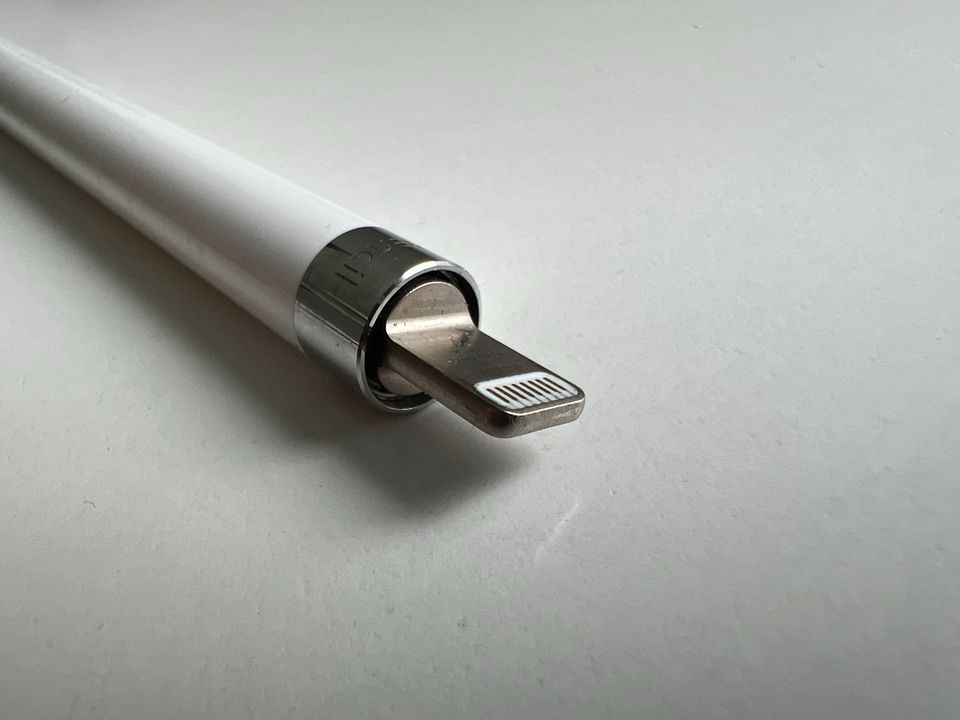 Defekter Apple Pencil 1. Generation in Würzburg