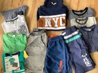Paket 146 152 H&M Shorty Shorts Shirts Sweater Nordrhein-Westfalen - Hilchenbach Vorschau