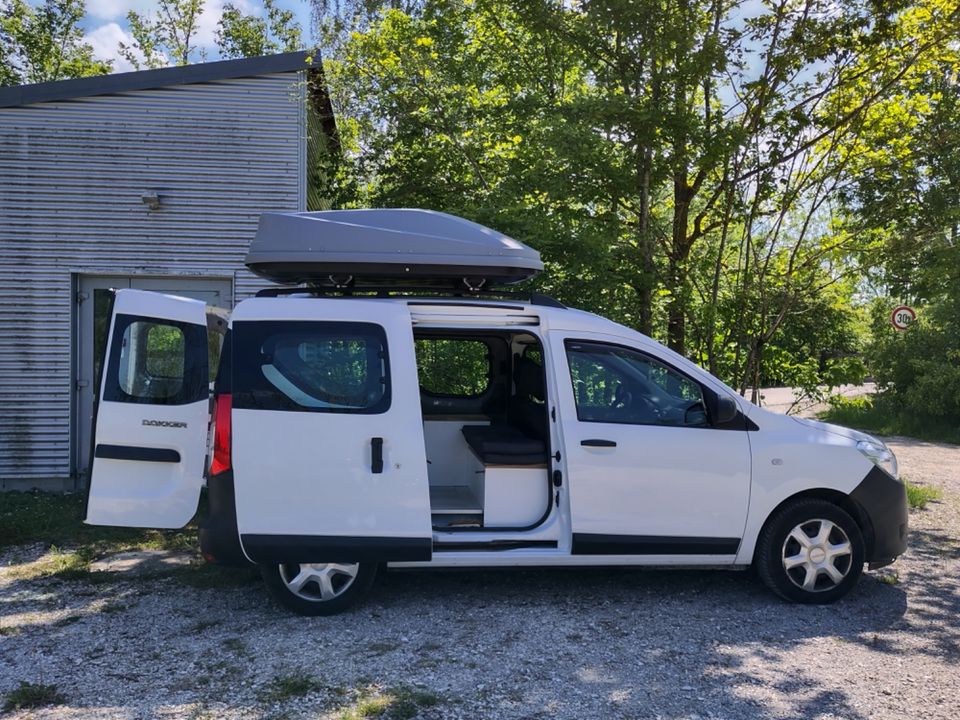 Dacia Dokker Camper in Garching b München
