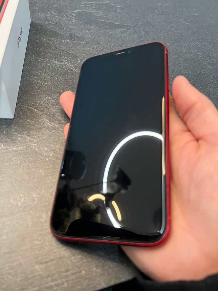 iPhone XR 64GB in Schüttorf