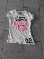 T-shirt superdry gr.s weiss,mit neon pink Druck Nordrhein-Westfalen - Herten Vorschau