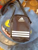 Tasche häng von Adidas... Essen - Stoppenberg Vorschau