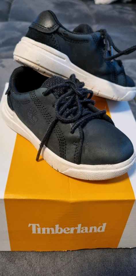 Timberland Sneaker Kinder schwarz weiß in Gießen