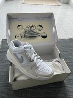 Nike Sneaker NEU Niedersachsen - Hatten Vorschau