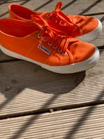 Original Superga Gr. 39 (wie neu!!) orange Leipzig - Plagwitz Vorschau