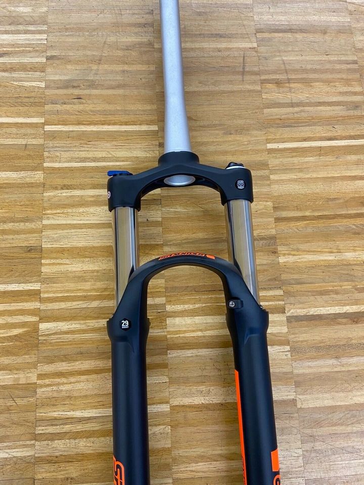 Suntour XCR 34 LO-R 29“ 130mm Boost Orange in Esslingen