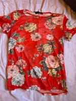 Atmosphere New Yorker rotes Mesh Blumen T- Shirt, Größe M Damen Gröpelingen - Gröpelingen Vorschau