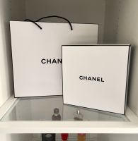 Chanel Geschenkset Verpackung Tüte Box mit Tasche Weiß Bochum - Bochum-Nord Vorschau