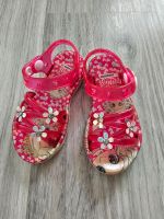 Mädchen baby Sandalen Badelatschen rosa Weiß Blumen 22 Schuhe Düsseldorf - Pempelfort Vorschau