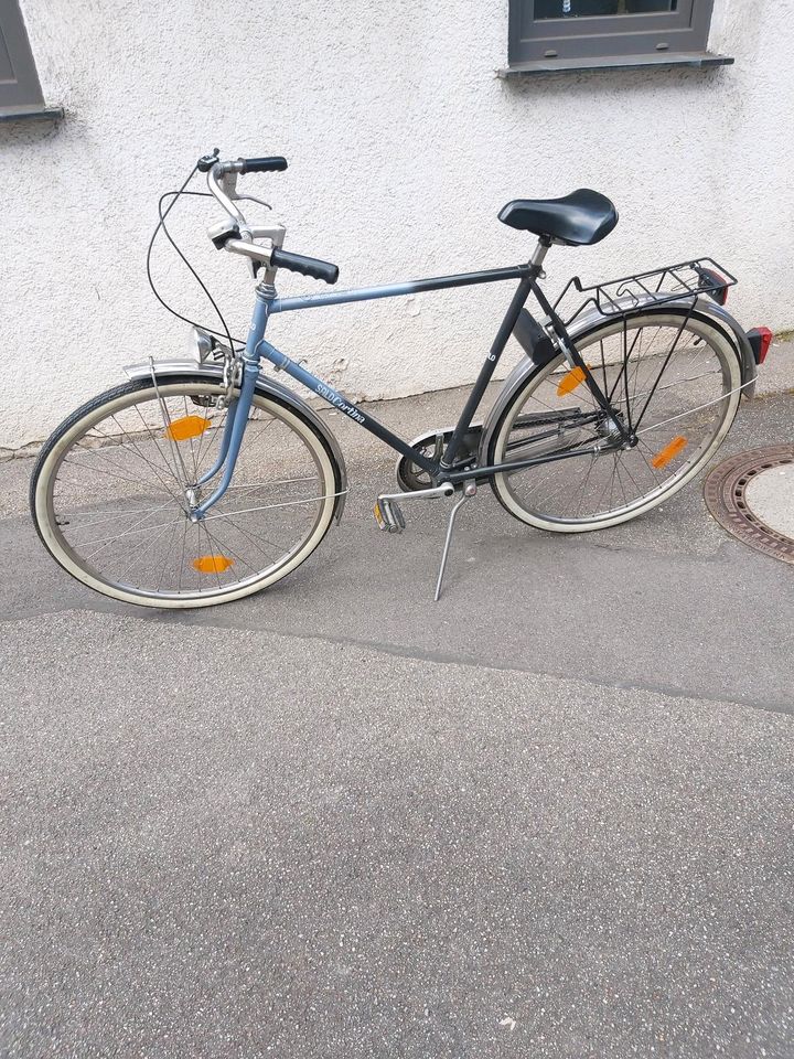 Fahrrad  - Herrenrad in 28 Zoll in Leonberg