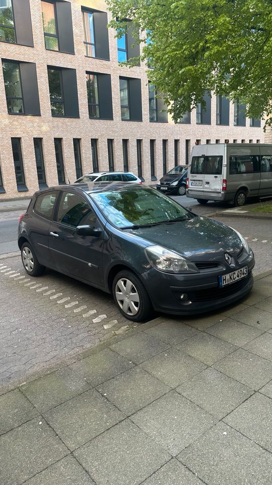 Renault clio 3 III 1.6 88 ps sparsam Kurven Licht in Gehrden