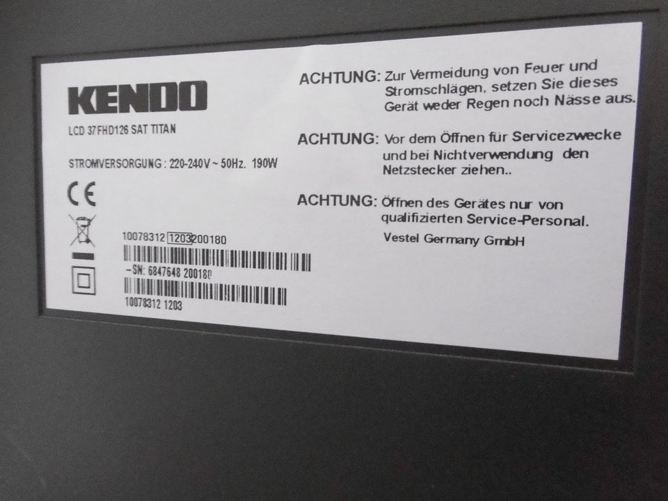 LCD Stereo Farbfernseher 37" von KENDO in Gerach