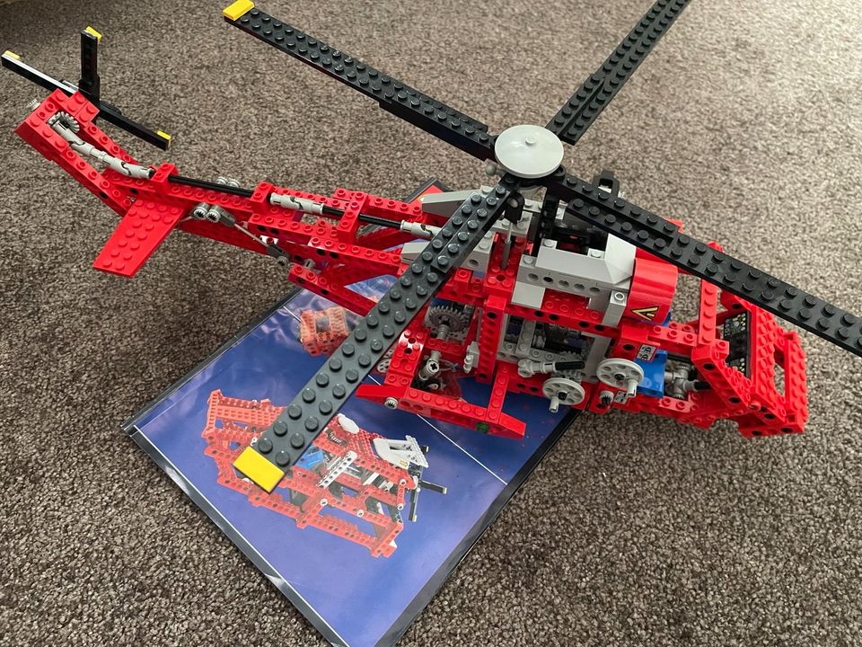 Lego 8856, Hubschrauber inklusive Anleitung in Hetlinger Neuerkoog