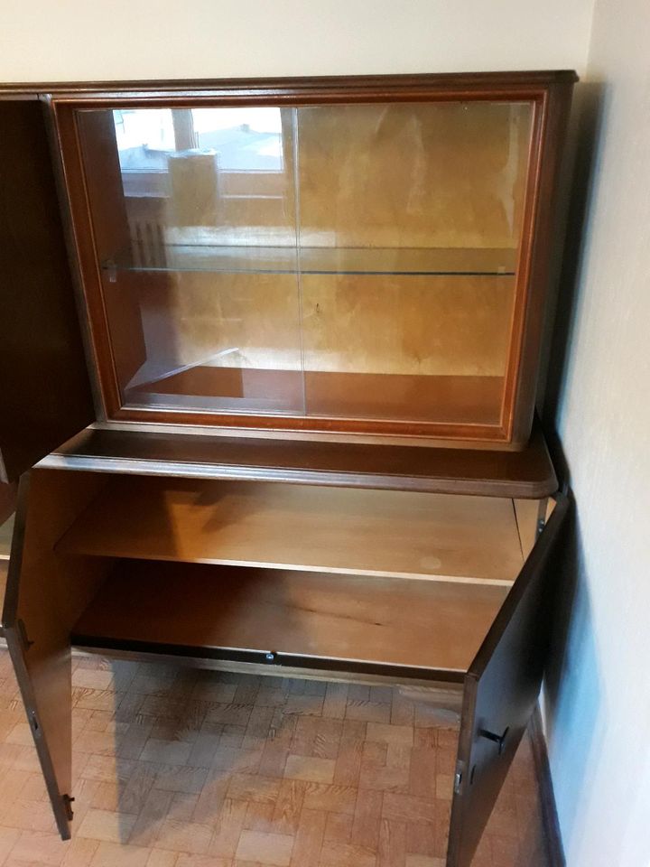 Wohnzimmerschrank, Set aus Vitrine&Kommode, antik, massiv, retro in Gera