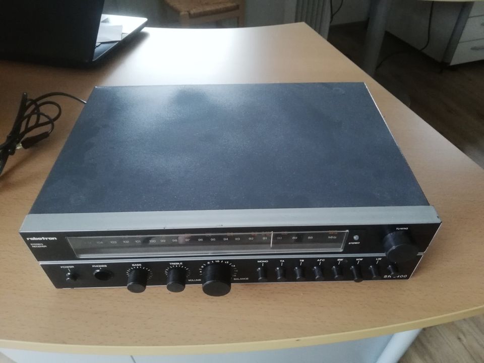 RFT Robotron SR 2400 // DDR // Receiver // voll funktionsfähig in Viernau