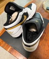 AIR JORDAN 1 - Sneaker low - white/ metallic gold/black München - Maxvorstadt Vorschau
