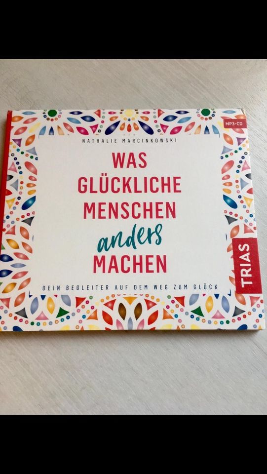 NEU Hörbuch Was glückliche Menschen anders machen Reise ins Glück in Stuttgart