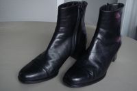 Stiefelletten Leder schwarz Gr. 39/40 Klan 2001 made in Italy Hessen - Seligenstadt Vorschau