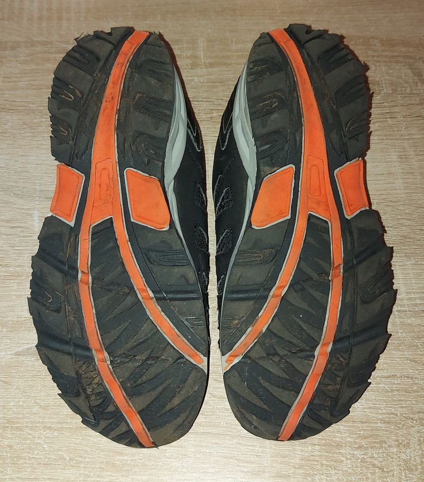 Schuhe / Kinderschuhe / Trekkingschuhe - Vty - Größe 35 / schwarz in Handewitt