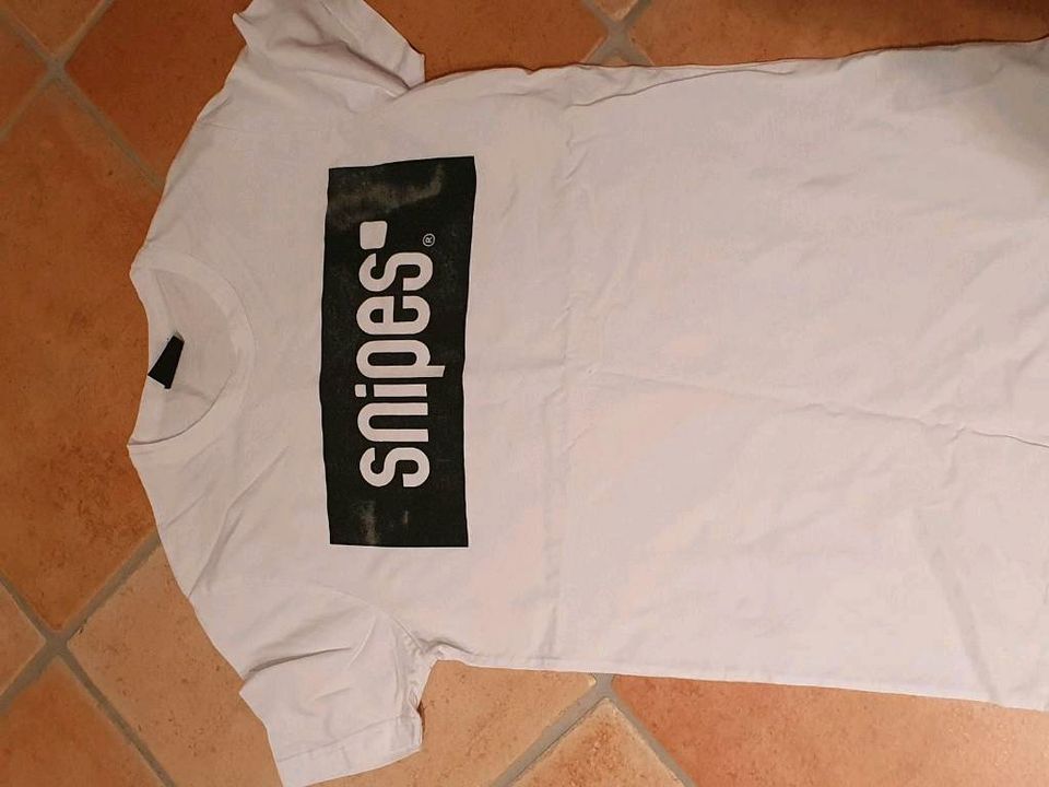 SNIPES SHIRT GRÖßE XS in Neunkirchen