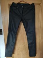 Top Damen Jeans von Zero Größe 40 schwarz anthrazit Hessen - Dieburg Vorschau