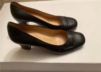 Pumps Lloyd 39 wie Neu! Brandenburg - Werder (Havel) Vorschau