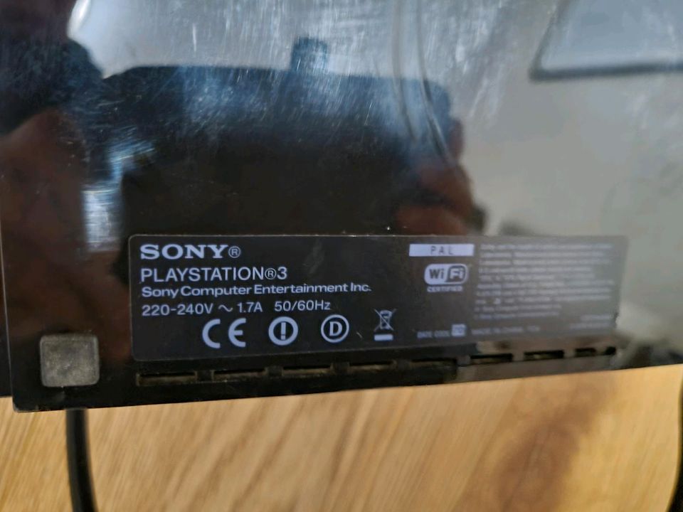 Sony Playstation 3 Konsole, gebraucht aber funktioniert in Weilburg