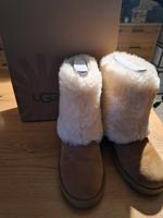 UGG Boots Patten, selten, 38, Leder, Chestnut, cognac, brauno Nordrhein-Westfalen - Niederkrüchten Vorschau
