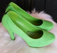 Raffinierter "BullBoxer" Highheel grün Gr.38 Bayern - Schwarzach Vorschau